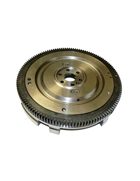 volant moteur avec couronne de démarrage.